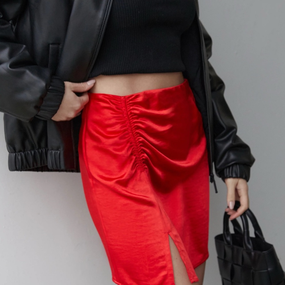 OAK+ FORT Elegant Red Women's Skirt